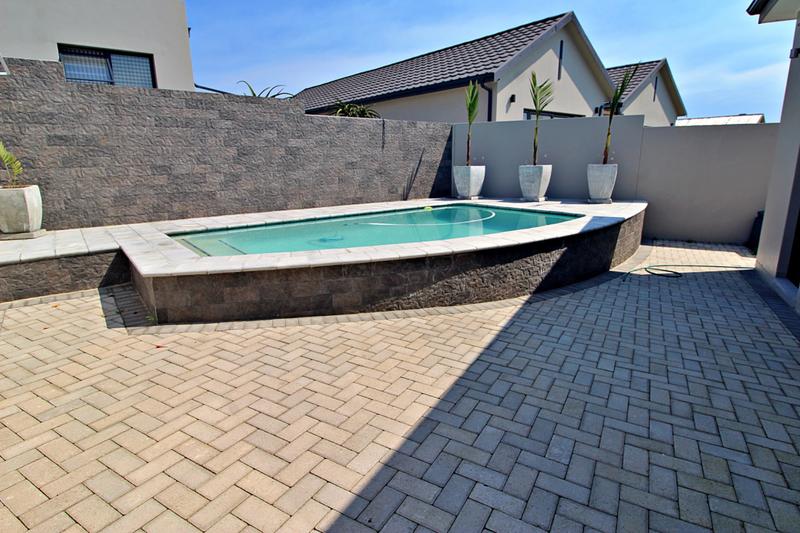 3 Bedroom Property for Sale in Reebok Western Cape